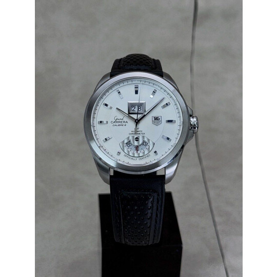 43mm • 2009 TAG Heuer Grand Carrera Calibre 8 GMT Chronometer White Dial